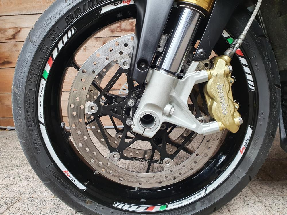 Aprilia RSV4 Tuono