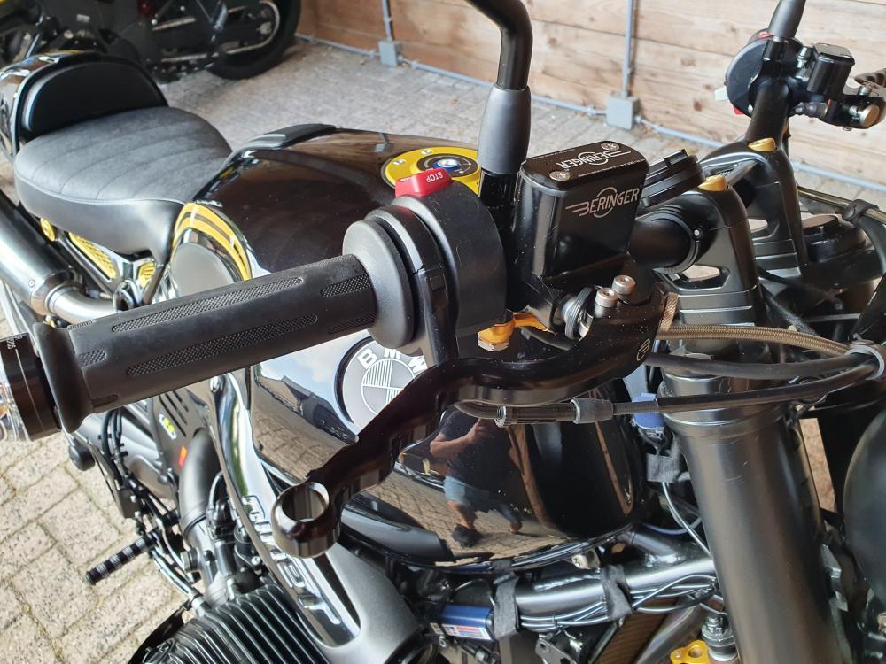 BMW RnineT