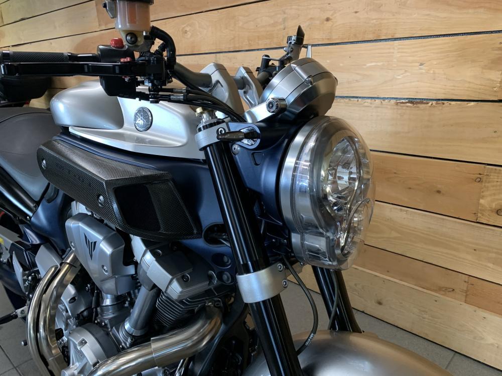 YAMAHA MT01