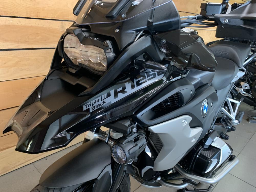 BMW R1250GS Adventure triple black