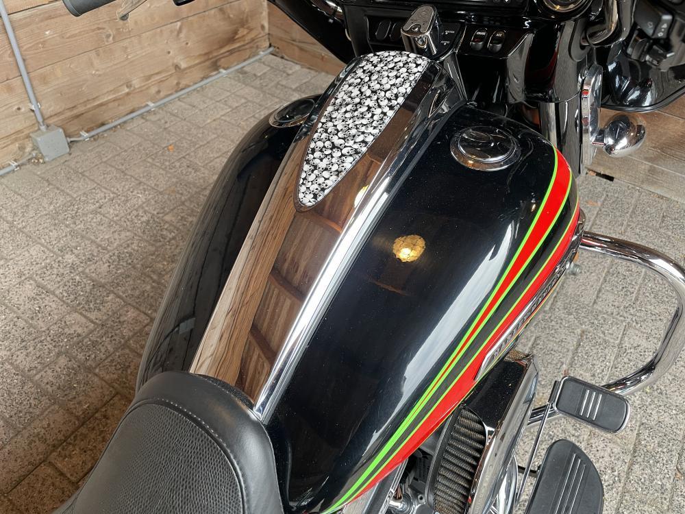 Harley Davidson Streetglide CVO