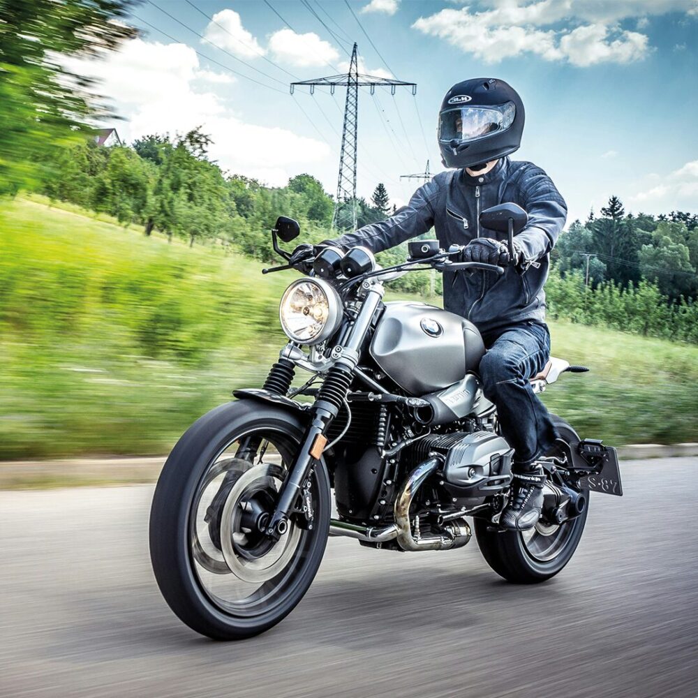 motorrijden in de zomer