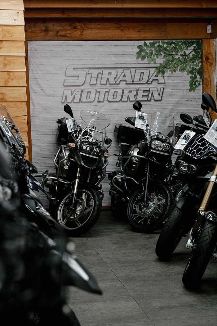 Strada Motoren showroom nieuwe motors