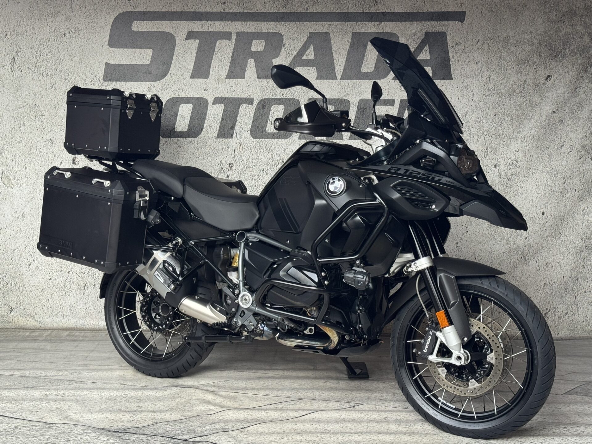 BMW R1250GS Adventure triple black, foto 1 van 28